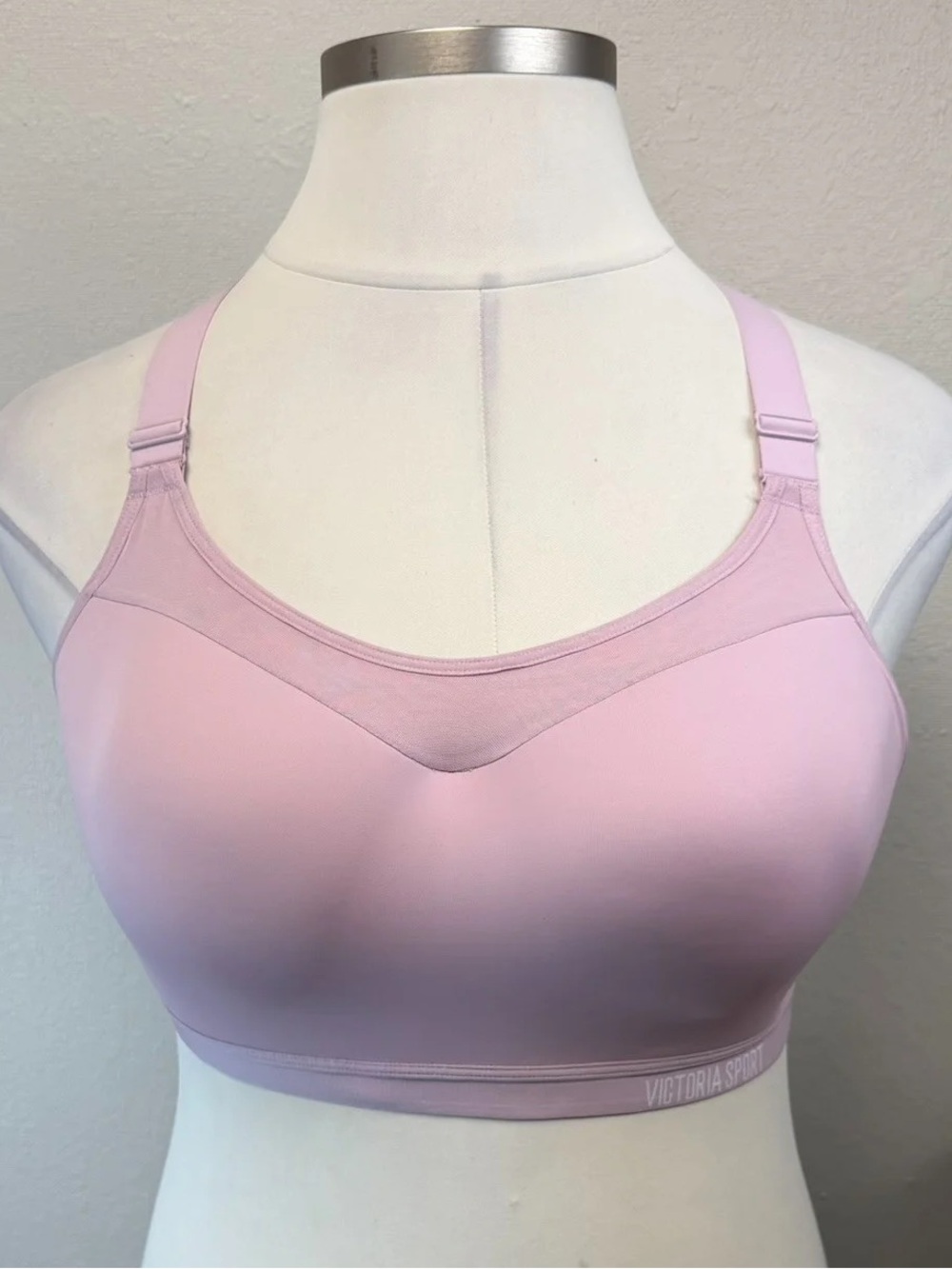 NEW! Victoria's Secret Sport Light Pink Maximum Support Sports Bra - Size 38DD
